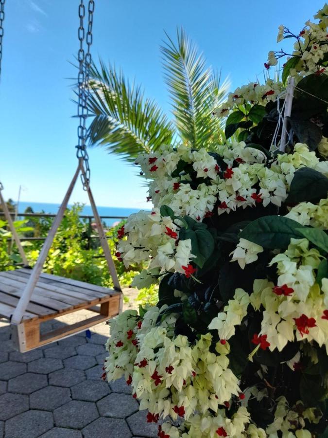 Kemeni Garden Hotell Batumi Eksteriør bilde