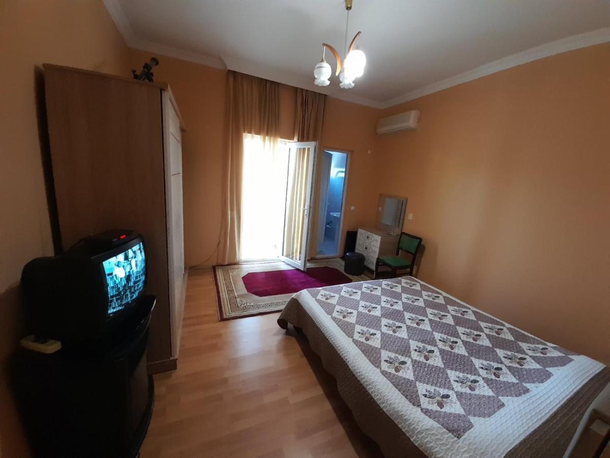 Kemeni Garden Hotell Batumi Eksteriør bilde