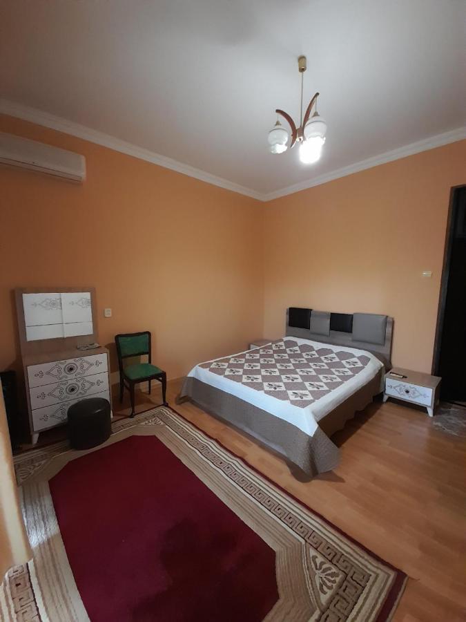 Kemeni Garden Hotell Batumi Eksteriør bilde