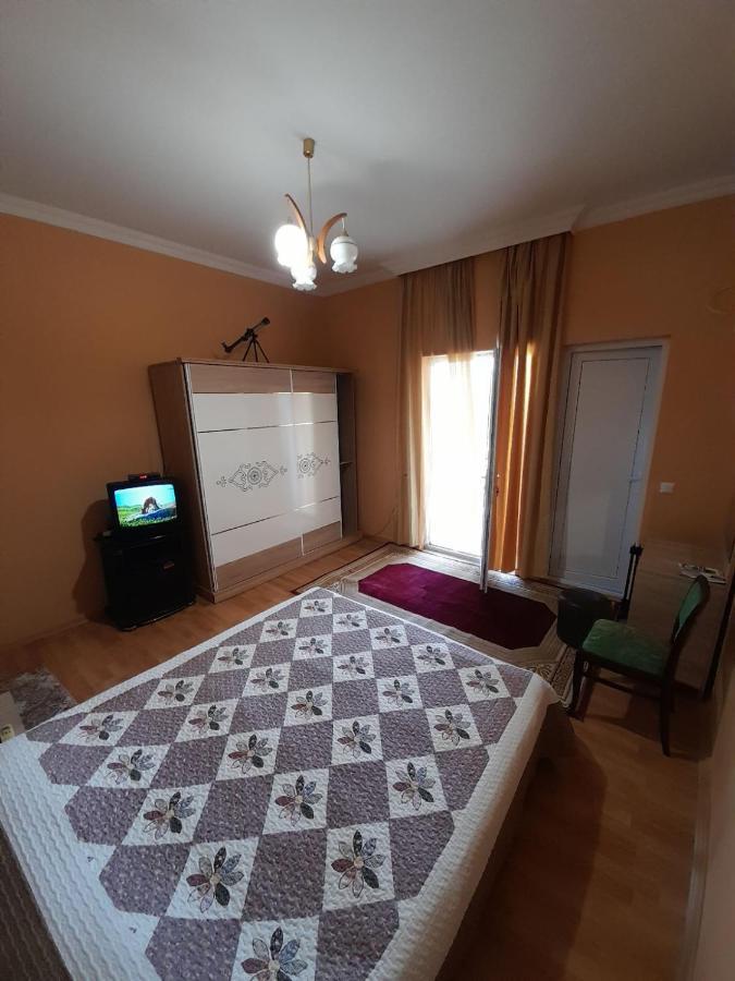 Kemeni Garden Hotell Batumi Eksteriør bilde