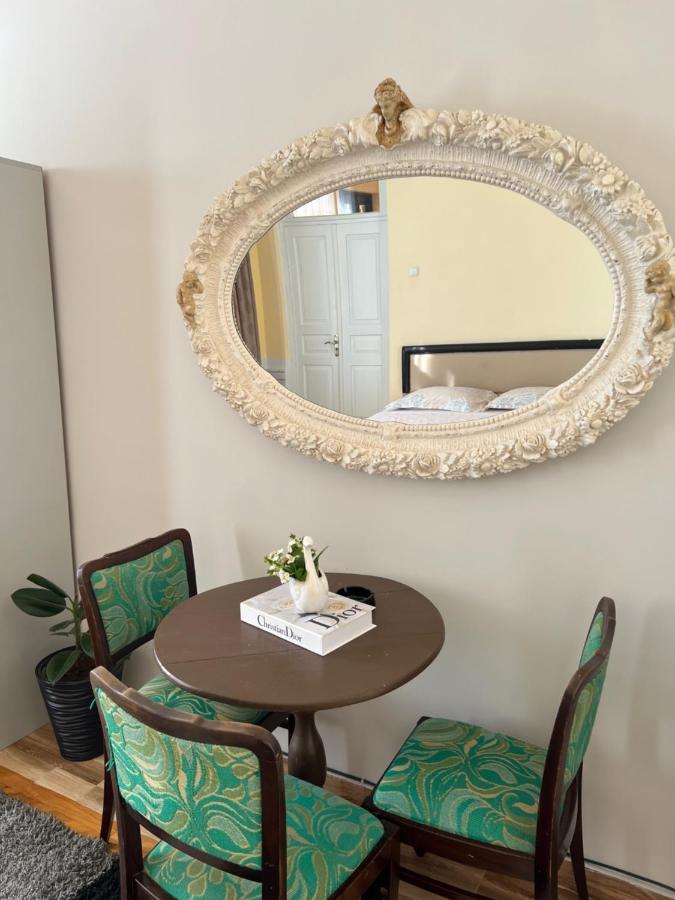 Kemeni Garden Hotell Batumi Eksteriør bilde