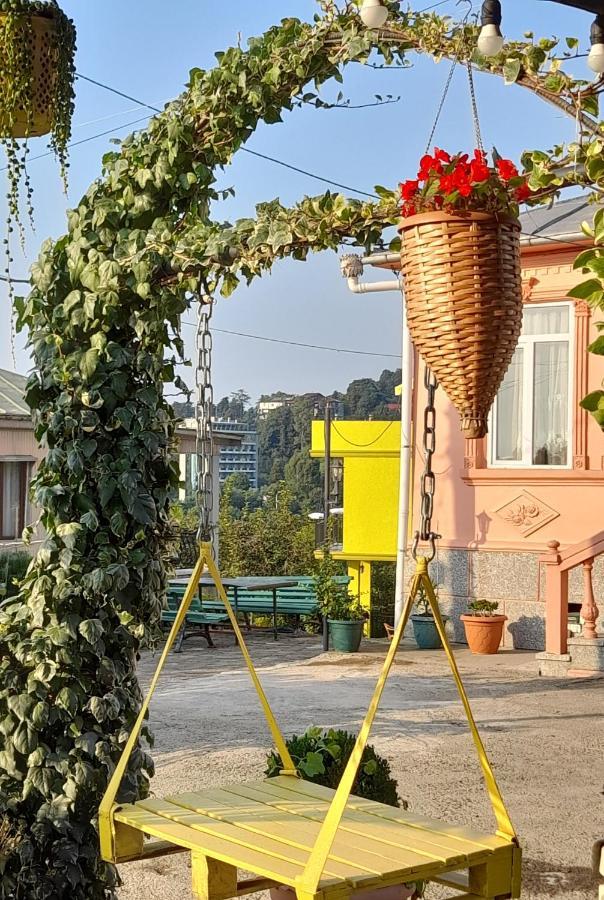 Kemeni Garden Hotell Batumi Eksteriør bilde